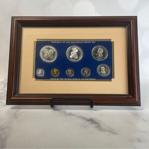 1976 Republic of the Philippines 8-Coin Proof Set w/ Certificate of Authenticity